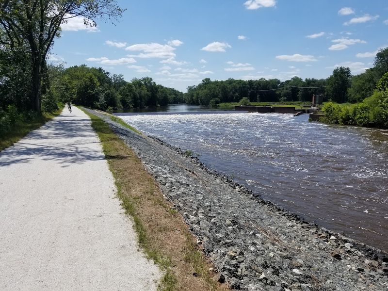 Cycling the Canal Path on Two Wheels