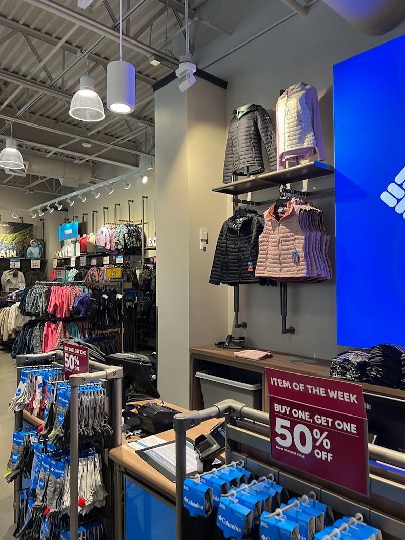 Deals and Discounts Are the Real Draw Here Deals and Discounts Are the Real Draw Here