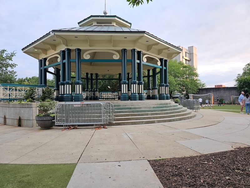 Decatur, Georgia: The Perfect Backdrop for Bold Food