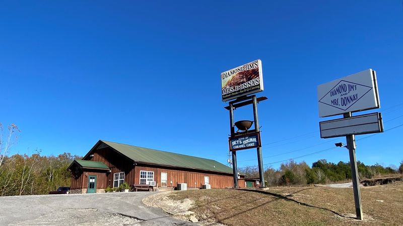 Diamond Jim's and Mrs. Donna's