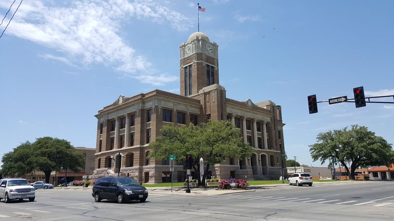 Downtown Cleburne Is Worth the Drive All by Itself