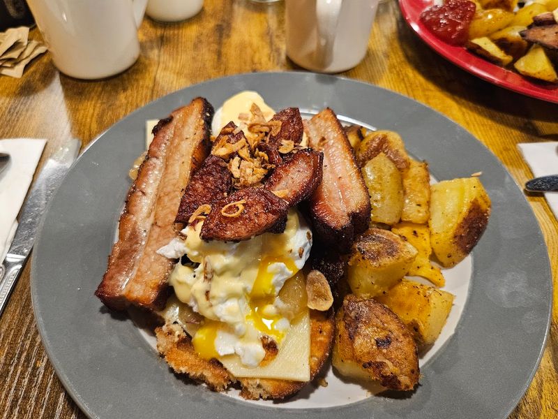 Eggs Benedict With a Serious Personality