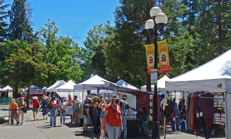 Eugene Saturday Market, Eugene, Oregon