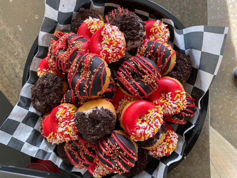 Event Platters That Double as Centerpieces Event Platters That Double as Centerpieces