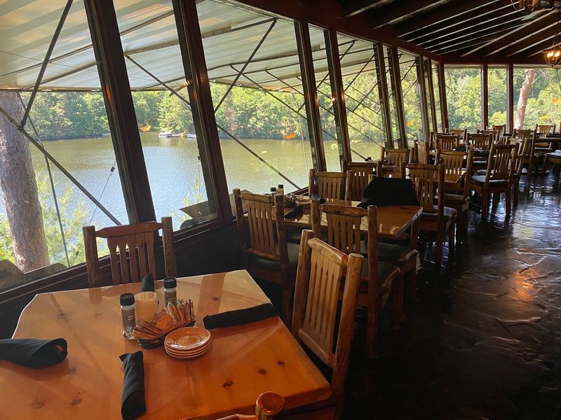 Every Table Gets A Little Bit Of Mirror Lake