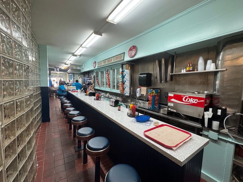 Famous Faces Who Ate Here Before You