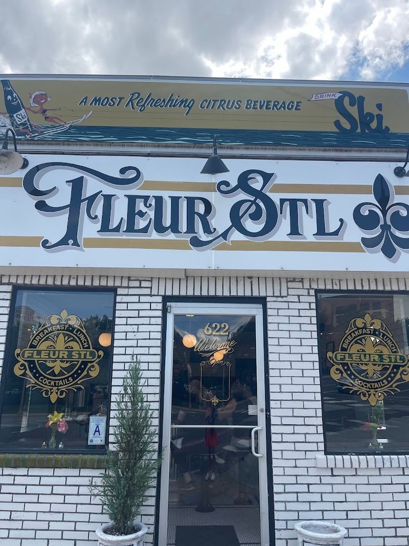 Fleur STL