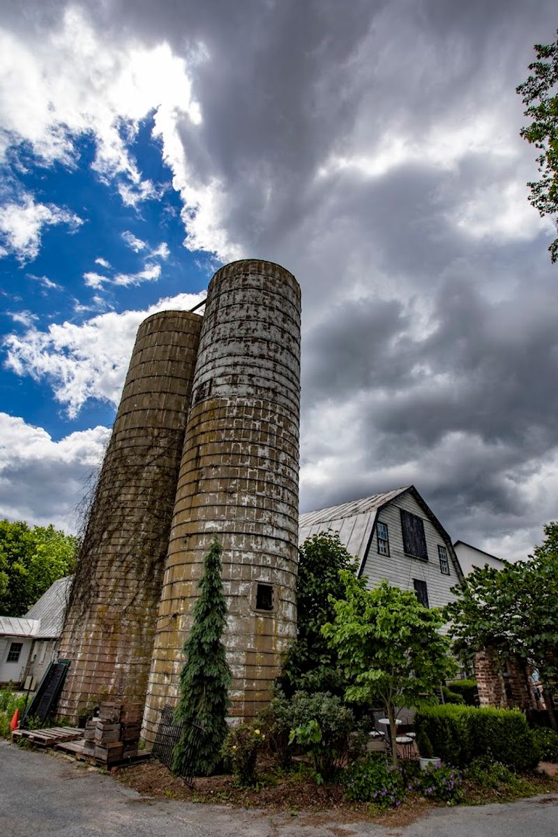 Food Trucks, Farmers Markets, and More On the Property