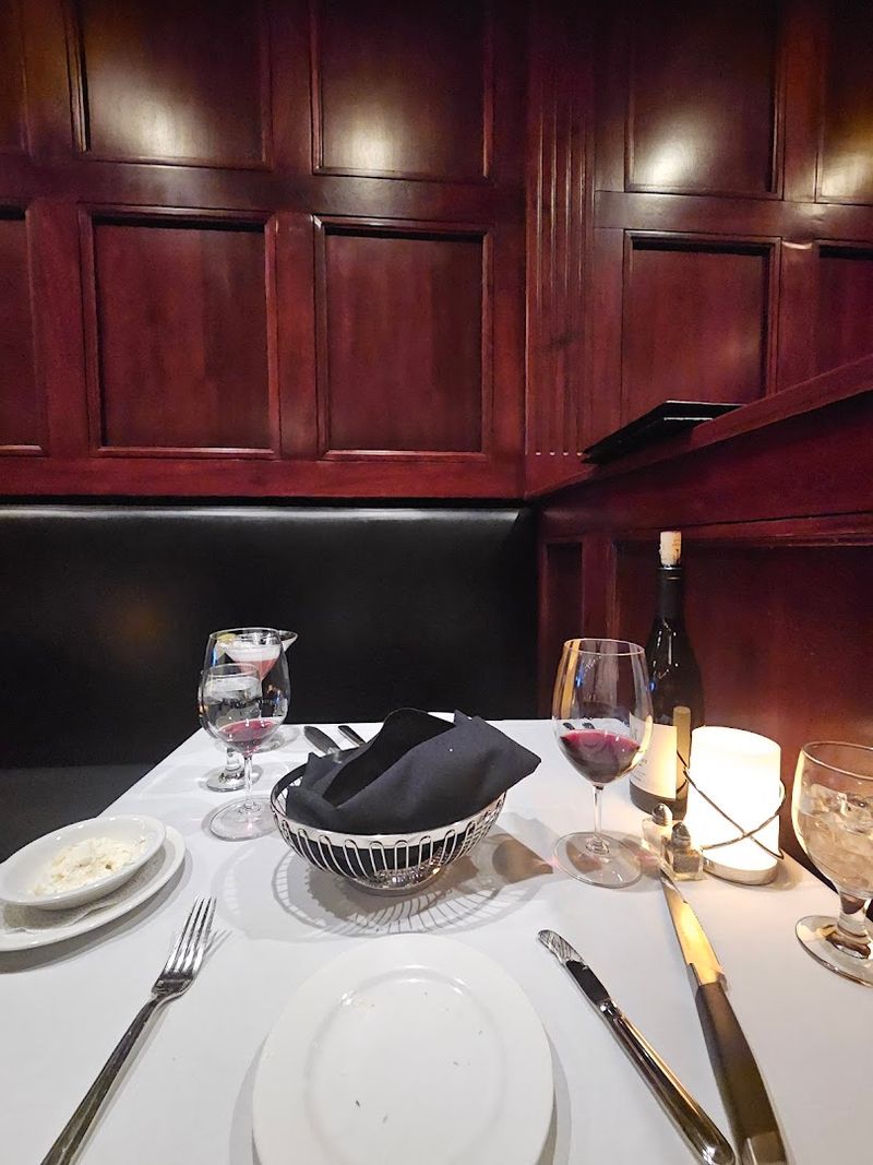 Frankie Rowland's Steakhouse, Roanoke