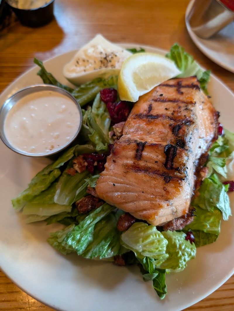 Fresh Seafood That Holds Its Own Against the Steaks
