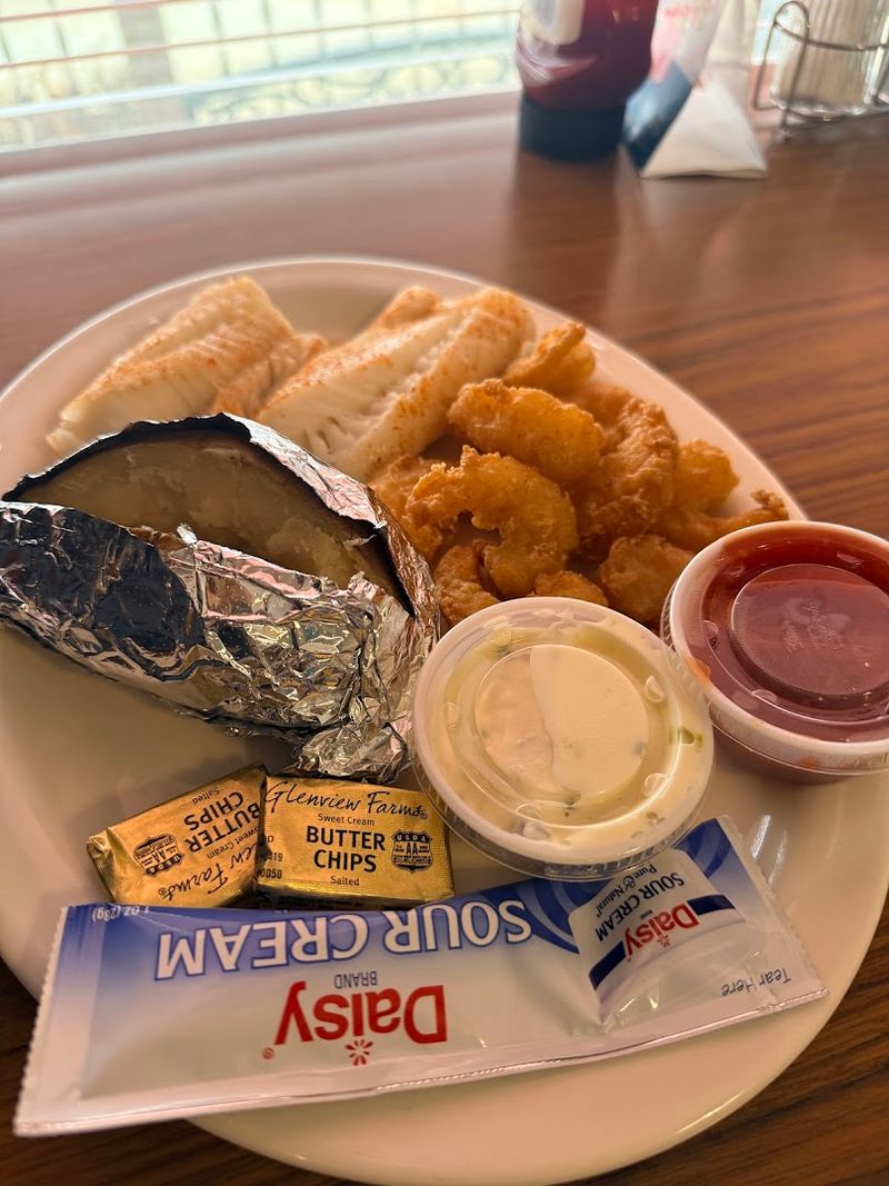 Friday Fish Fry: A Local Tradition