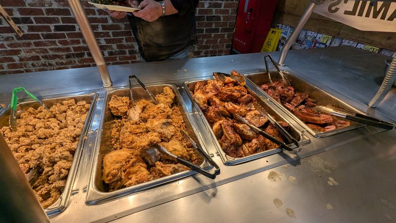 Fried Chicken That Knows Exactly What It Is Doing