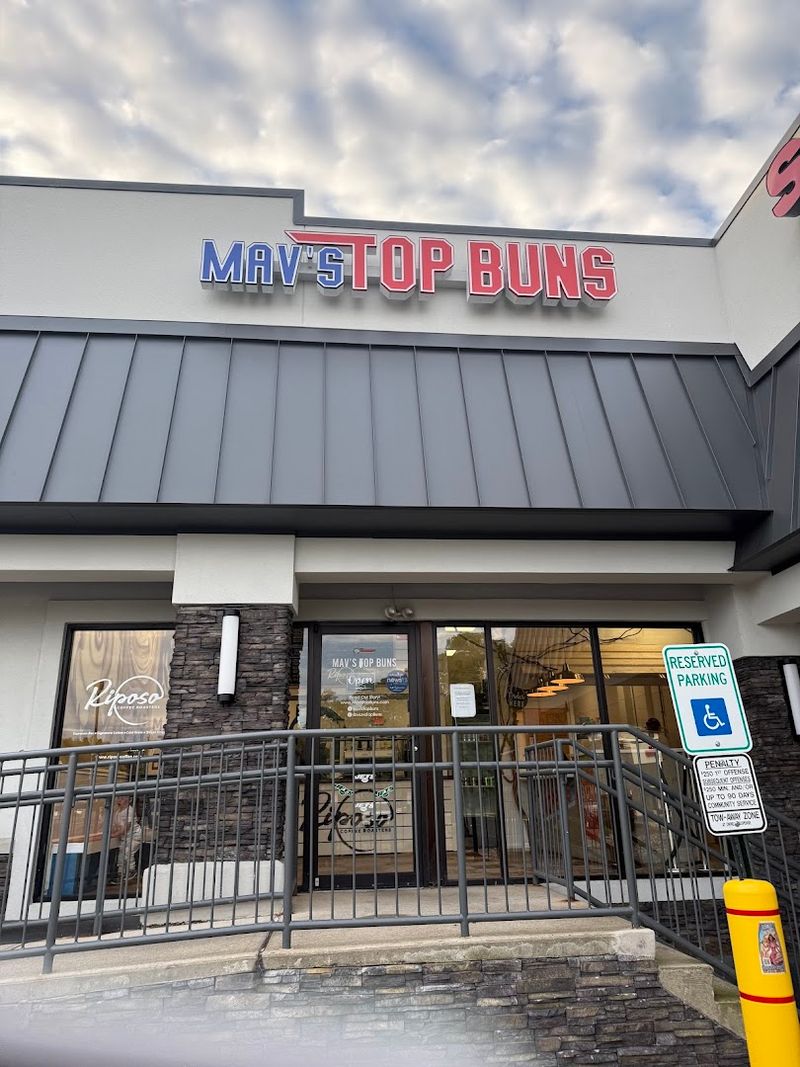 From a Car Trunk to a Real Storefront