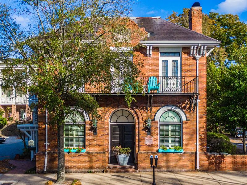 Front Street Inn, North Carolina Front Street Inn, North Carolina