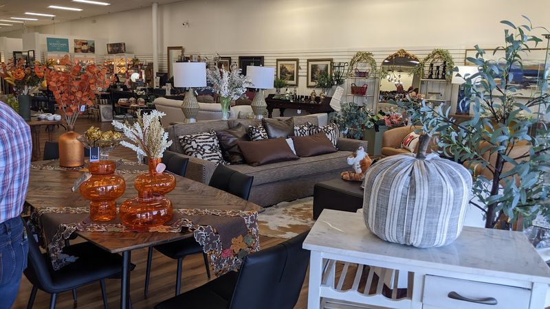 Furniture and Home Decor That Turns a Room Into Something Worth Talking About Furniture and Home Decor That Turns a Room Into Something Worth Talking About