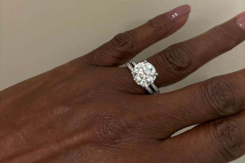 GIA Certified Diamonds and a Lifetime Upgrade Policy