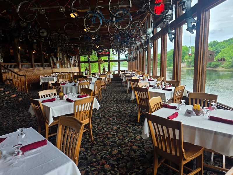 Gaston's Restaurant, Arkansas Gaston's Restaurant, Arkansas