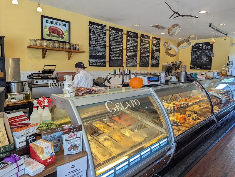 Gelato, Soups, and a Daily Rotating Menu That Keeps Things Fresh Gelato, Soups, and a Daily Rotating Menu That Keeps Things Fresh