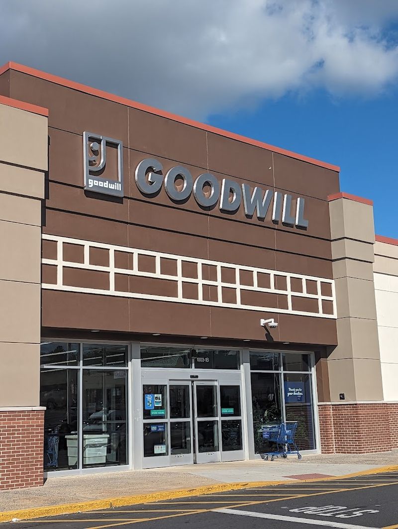 Goodwill Retail Store and Donation Center, Frederick