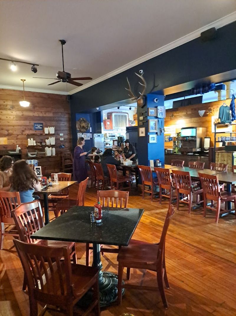 Grace Meat + Three in St. Louis Modernized Missouri Comfort Food Without Losing Its Soul