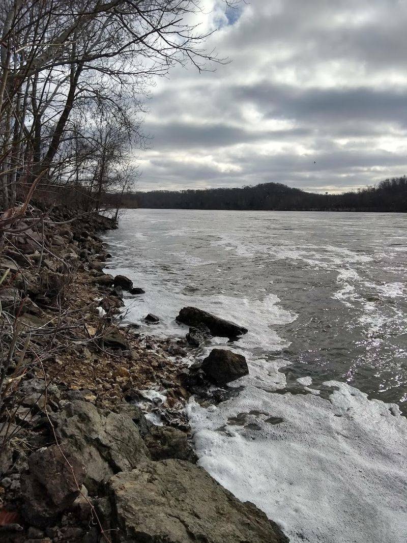 Ha Ha Tonka State Park and the Castle Ruins Above the Lake