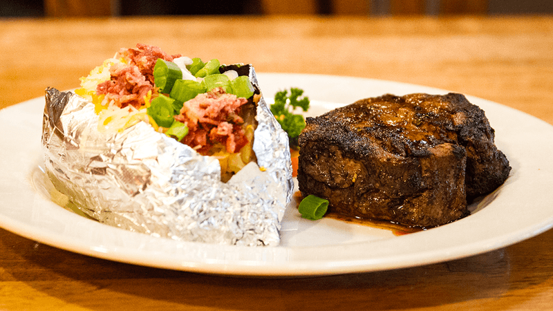 Hand-Cut Steaks That Hold Their Own Against the Big Names Hand-Cut Steaks That Hold Their Own Against the Big Names