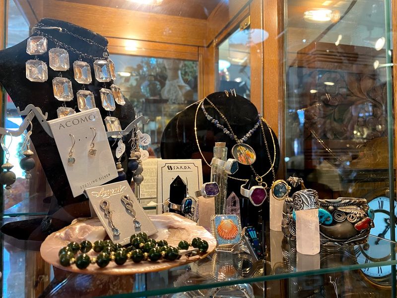 Handcrafted Jewelry That Goes Beyond the Ordinary