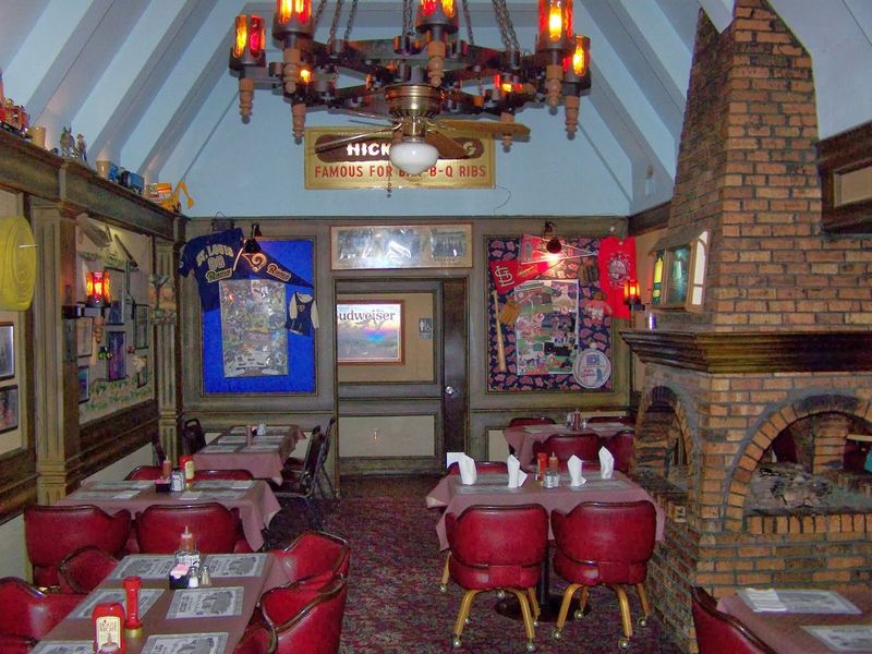 Hickory Log Restaurant in Dexter Serves Fall-Off-the-Bone Tradition