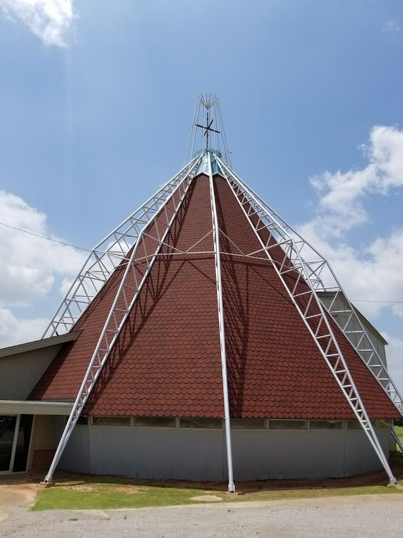 Hopewell Baptist Teepee Church, Edmond, Oklahoma