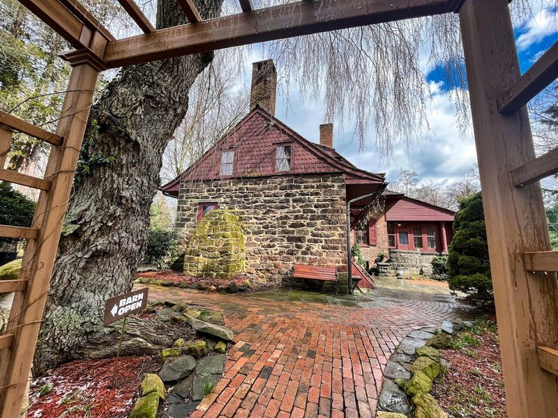 How to Find and Make the Most of Your Visit