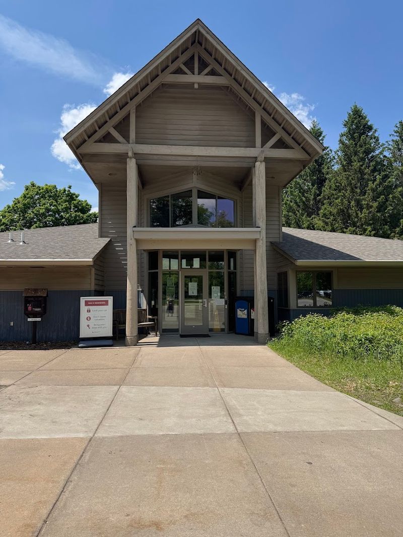 Indoor Animals: The Nature Center Building Up Close