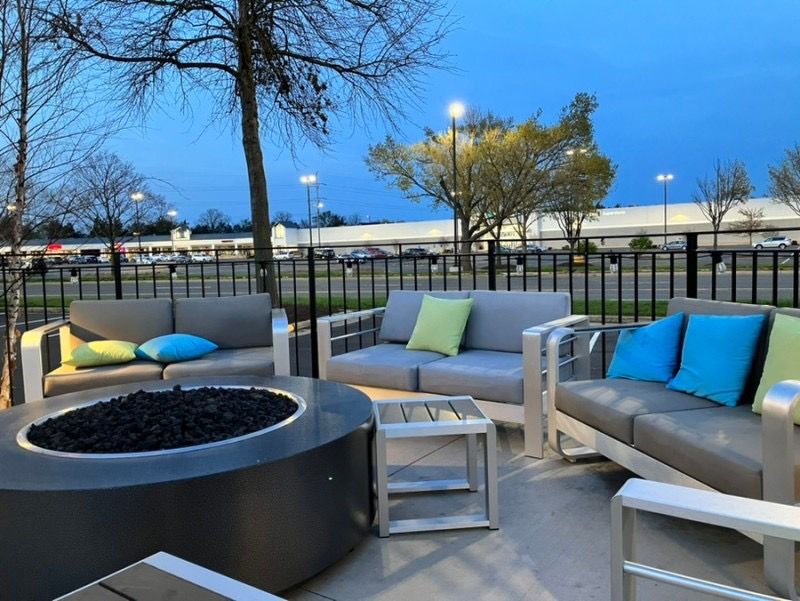 Indoor and Outdoor Seating for Every Kind of Day
