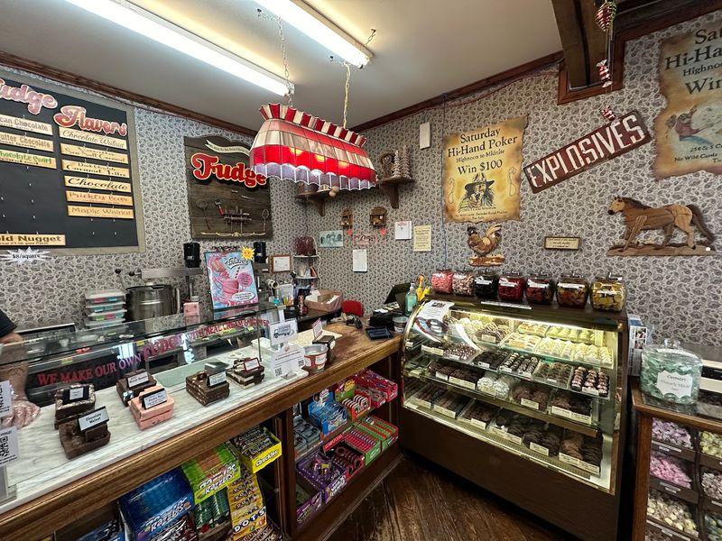 It Smells Like A Real Store