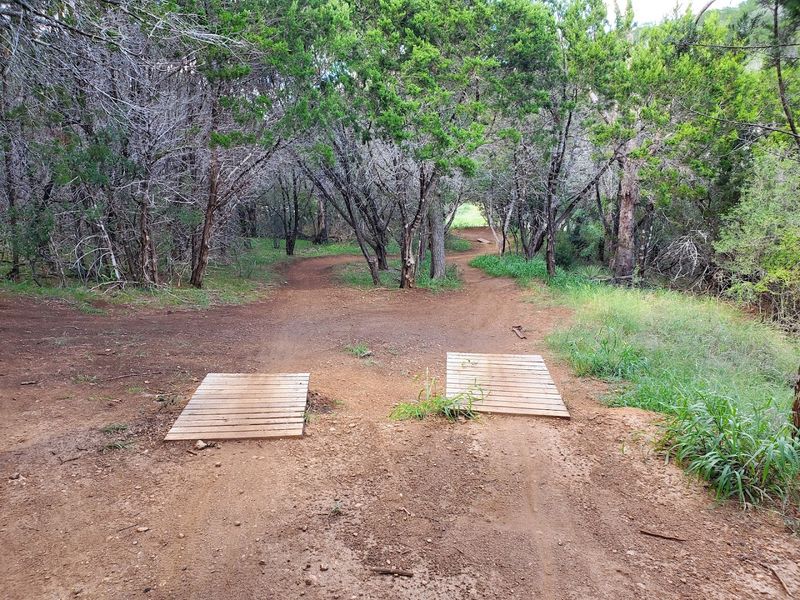 Itsy Bitsy, The Trail That Welcomes Everyone Itsy Bitsy, The Trail That Welcomes Everyone