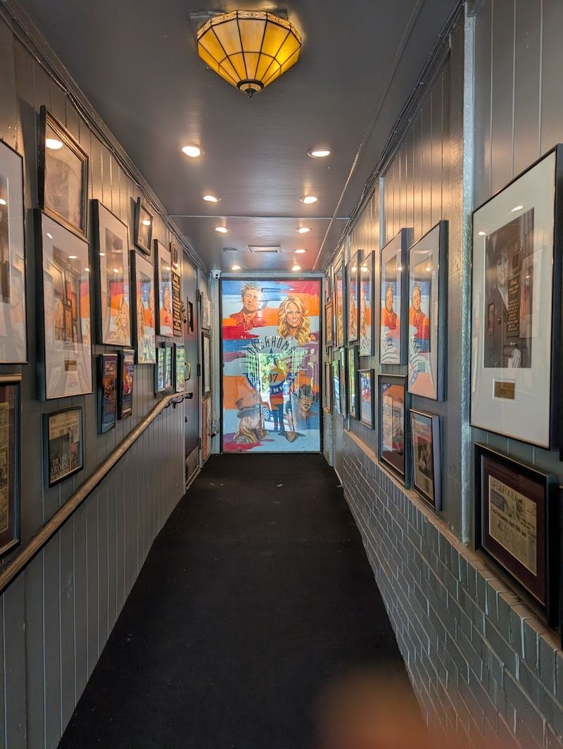 Jamil's Steakhouse Has Been Blending Cultures Deliciously Since 1946 Jamil's Steakhouse Has Been Blending Cultures Deliciously Since 1946