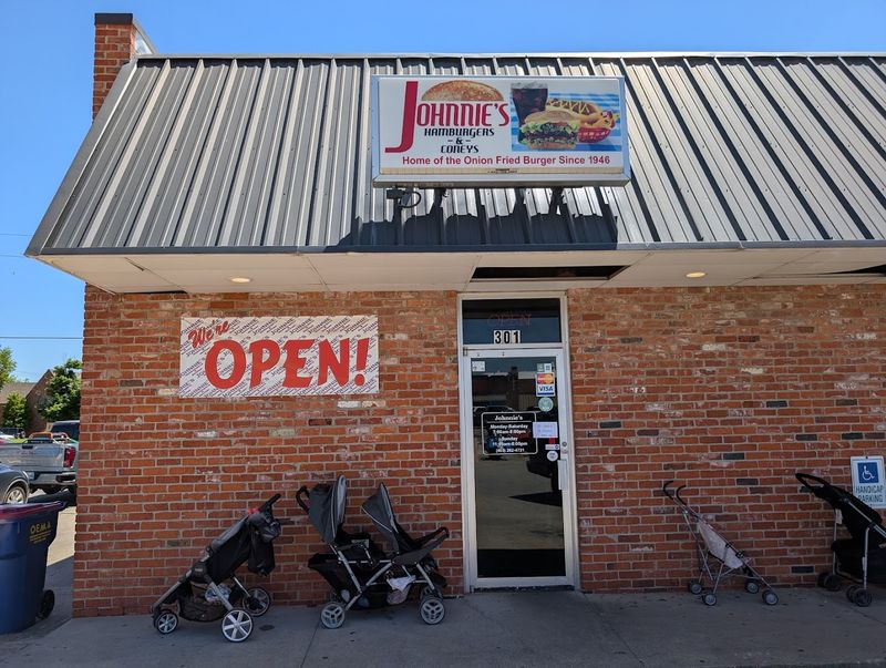 Johnnie's Hamburgers & Coneys (El Reno)