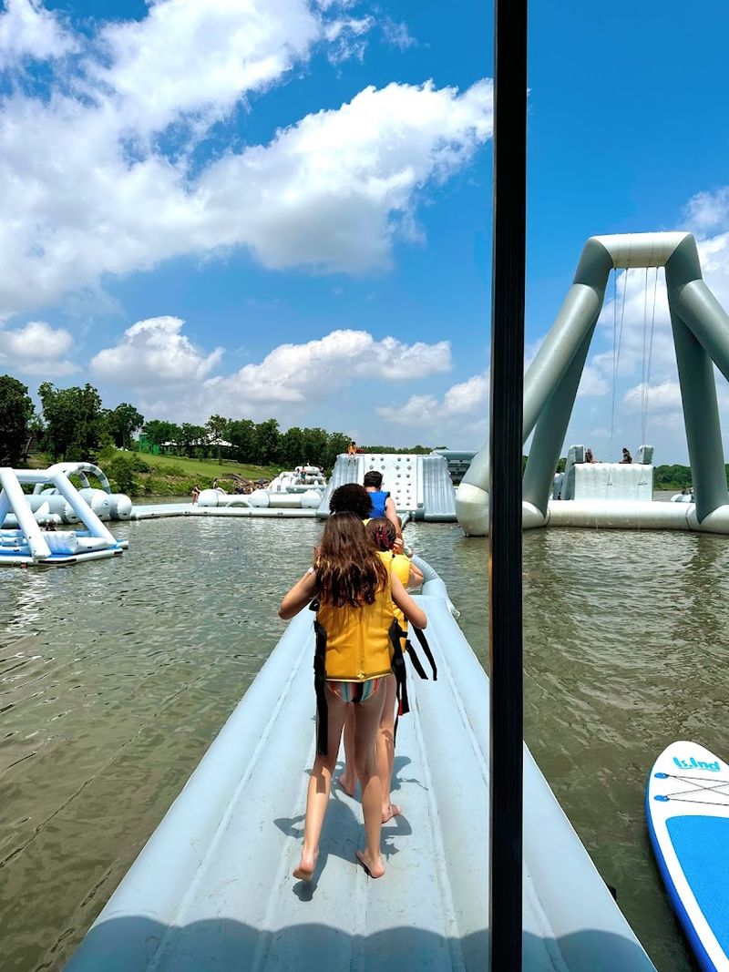 Carlton Landing and the Neighborhood Charm Nearby