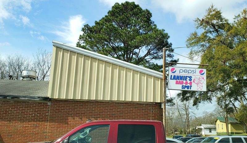 Lannie's Bar-B-Q Spot, Selma