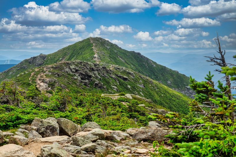 Little Haystack Mountain and the First Taste of Open Sky