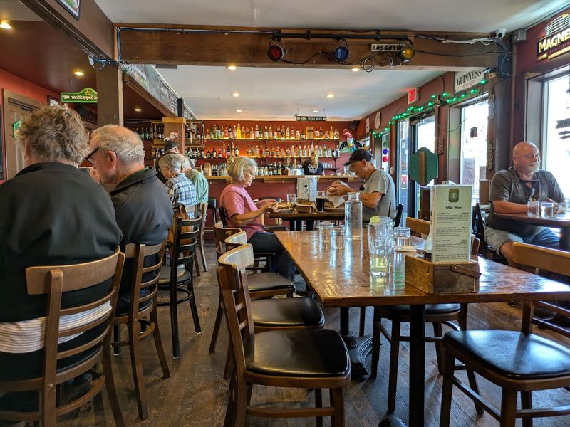 Live Music Nights That Add Something Special