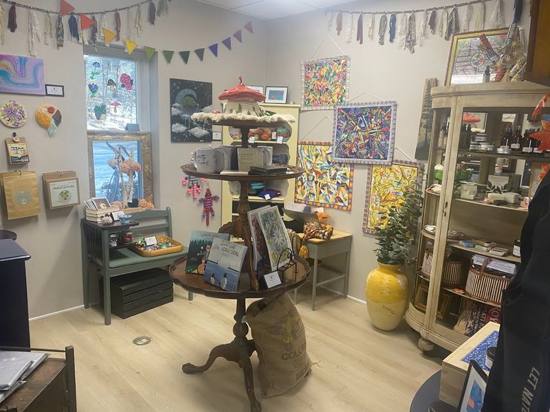 Local Artists Take Center Stage Here Local Artists Take Center Stage Here
