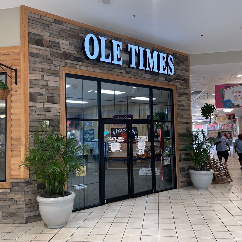 Location Inside Auburn Mall Makes It Easy To Build a Full Day Around