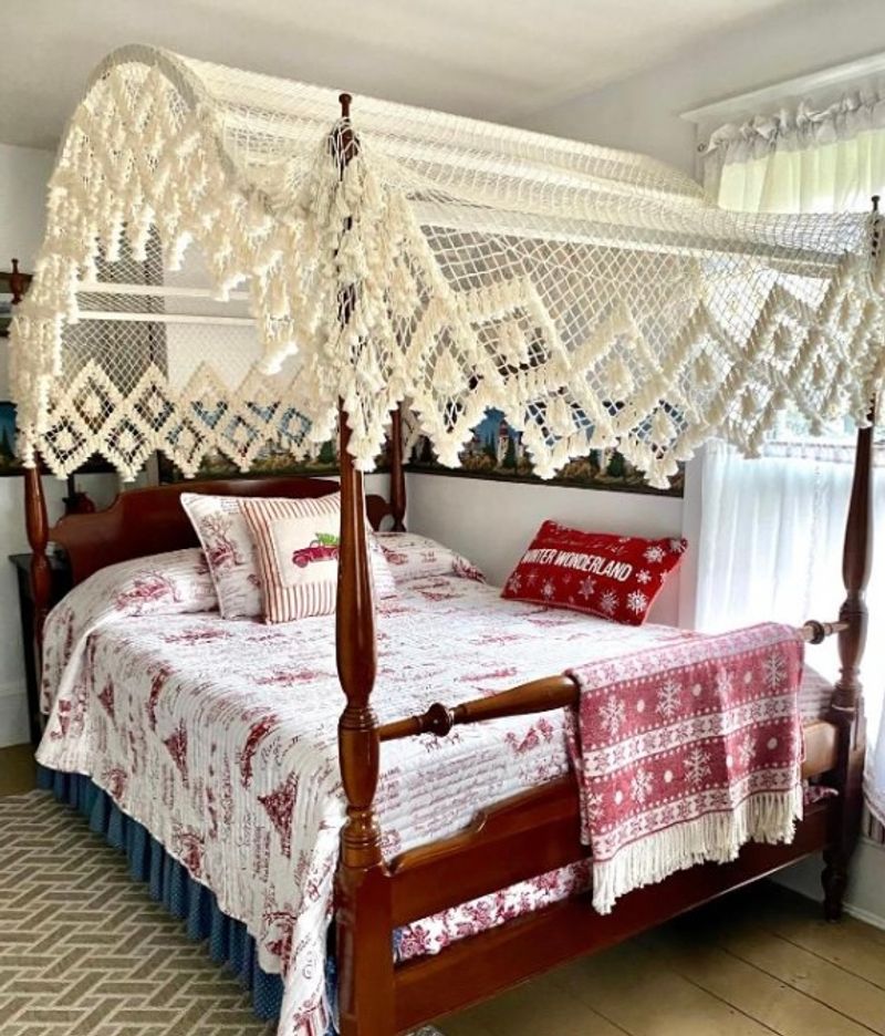 Bella Ella Bed & Breakfast