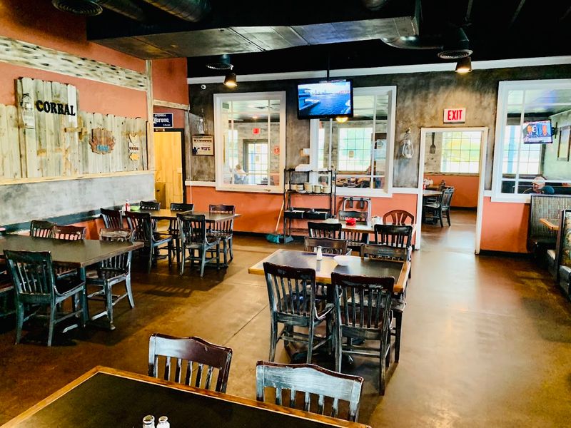 Los Vaqueros in Mustang Serves Hearty Plates That Hit the Spot Every Time