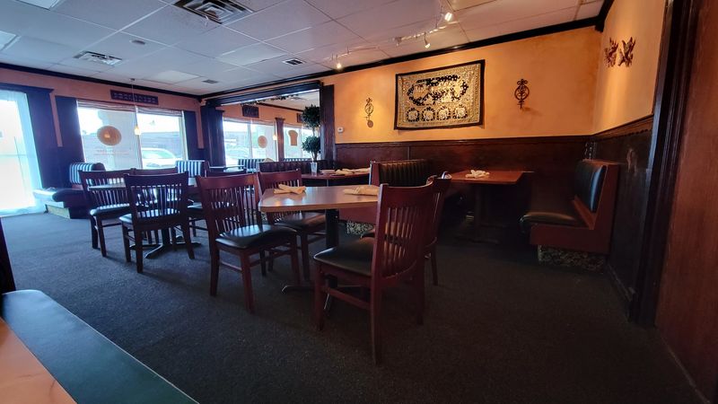 Lunch Hours Make It a Weekday Favorite