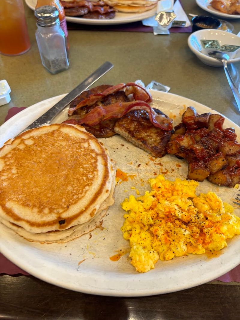 Made-to-Order Omelets and Pancake Station
