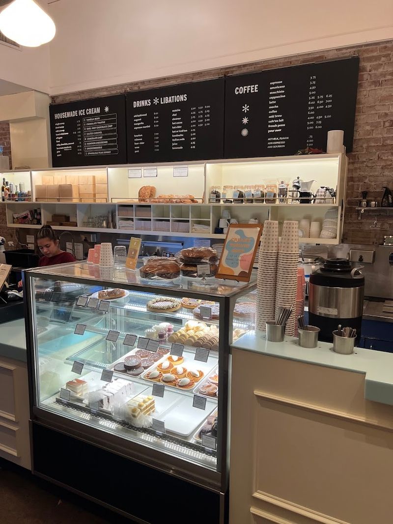 Metropolis Bakery and Cafe, Ashland, Oregon