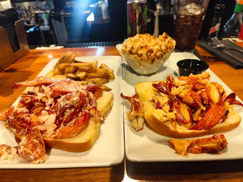 Monday and Tuesday Lobster Roll Deals That Cause a Frenzy