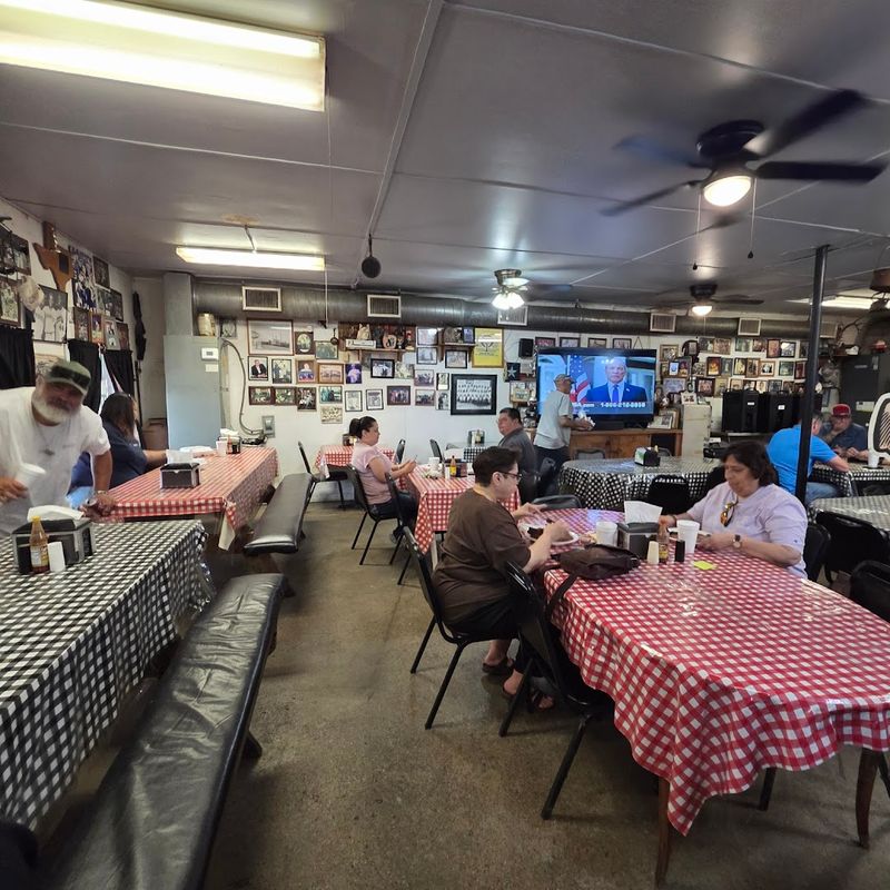Mumphord's Place Restaurant, Victoria