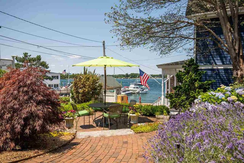 New Castle Island